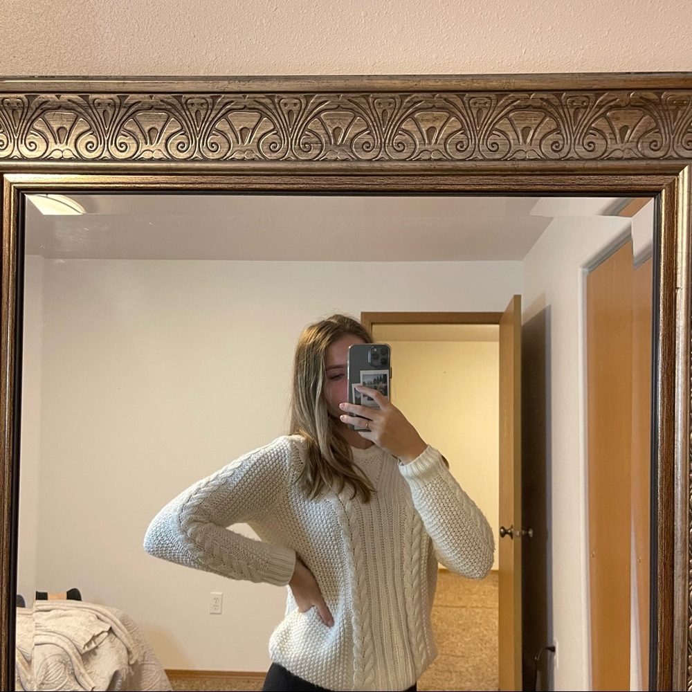 White thick knit baggy sweater